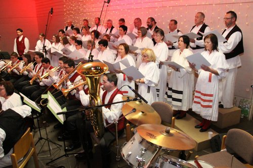 TOP - božićni koncert u Pinkovcu s limenom glazbom