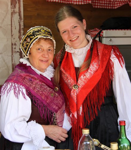 Kolo-Slavuj za Istru na bečkom Wiesenfestu u Prateru 2014.