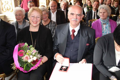 Veliki časni križ - Verleihung des Großen Ehrenzeichens für Verdienste um die Republik Österreich an Peter Paul Wiplinger am 21.10.2015 in Wien