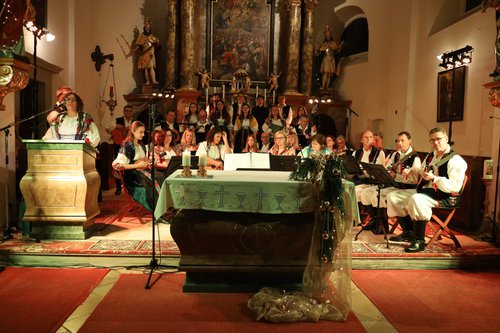 Adventski koncert Tamburice Cindrof 2024.