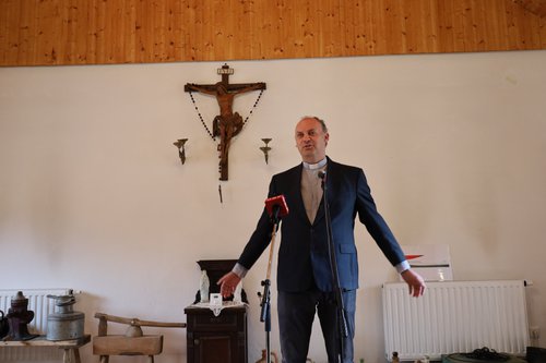 Otvaranje izložbe "Od neba do pakla" u Prisiki